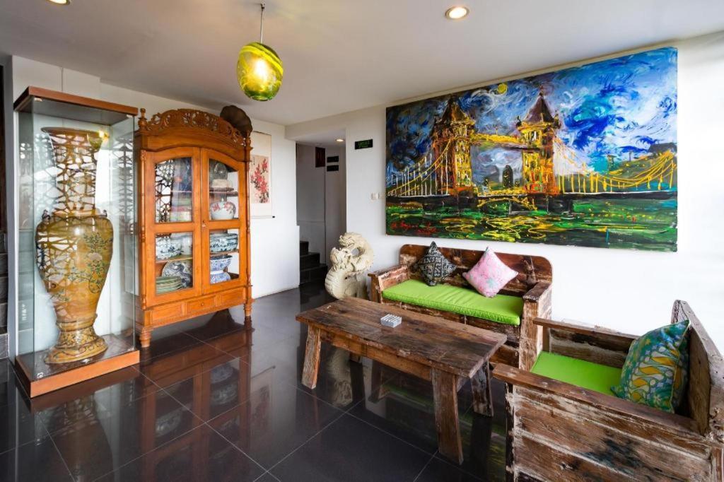 Hadi Poetra Hotel Kuta Lombok Exterior foto