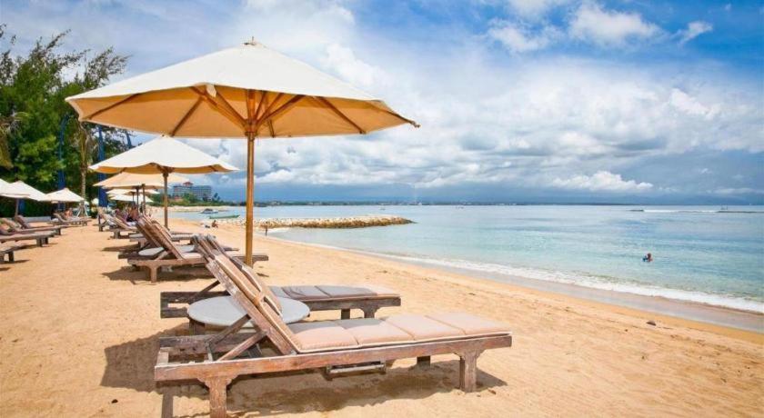 Hadi Poetra Hotel Kuta Lombok Exterior foto