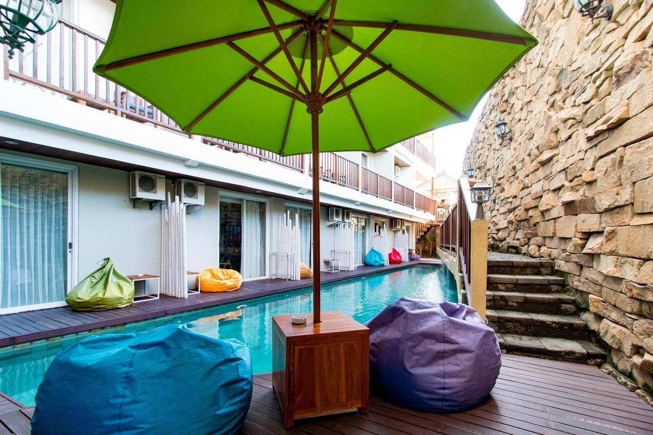 Hadi Poetra Hotel Kuta Lombok Exterior foto