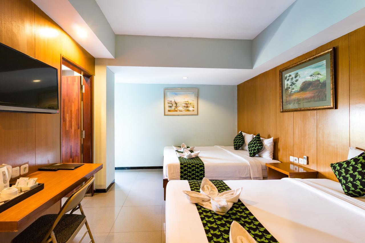 Hadi Poetra Hotel Kuta Lombok Exterior foto